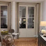 Apartment Downtown Rua Flores Porto