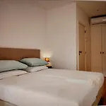 Downtown Rua Flores Apartment Porto