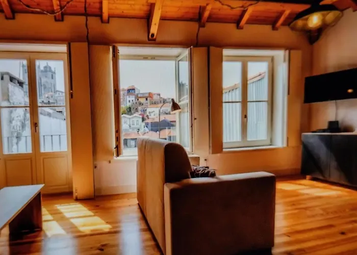 Downtown Rua Flores Apartman *