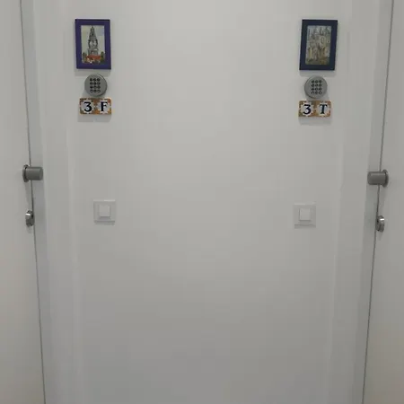 Downtown Rua Flores Appartement *